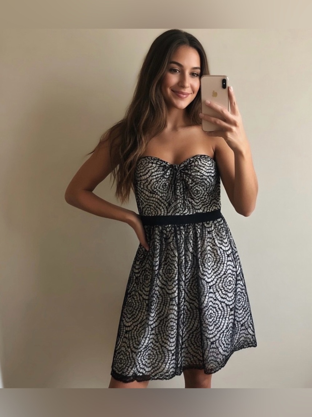 AQUA Black Lace Strapless Cocktail Dress Size 6 Bloomingdale’s Formal Mini
